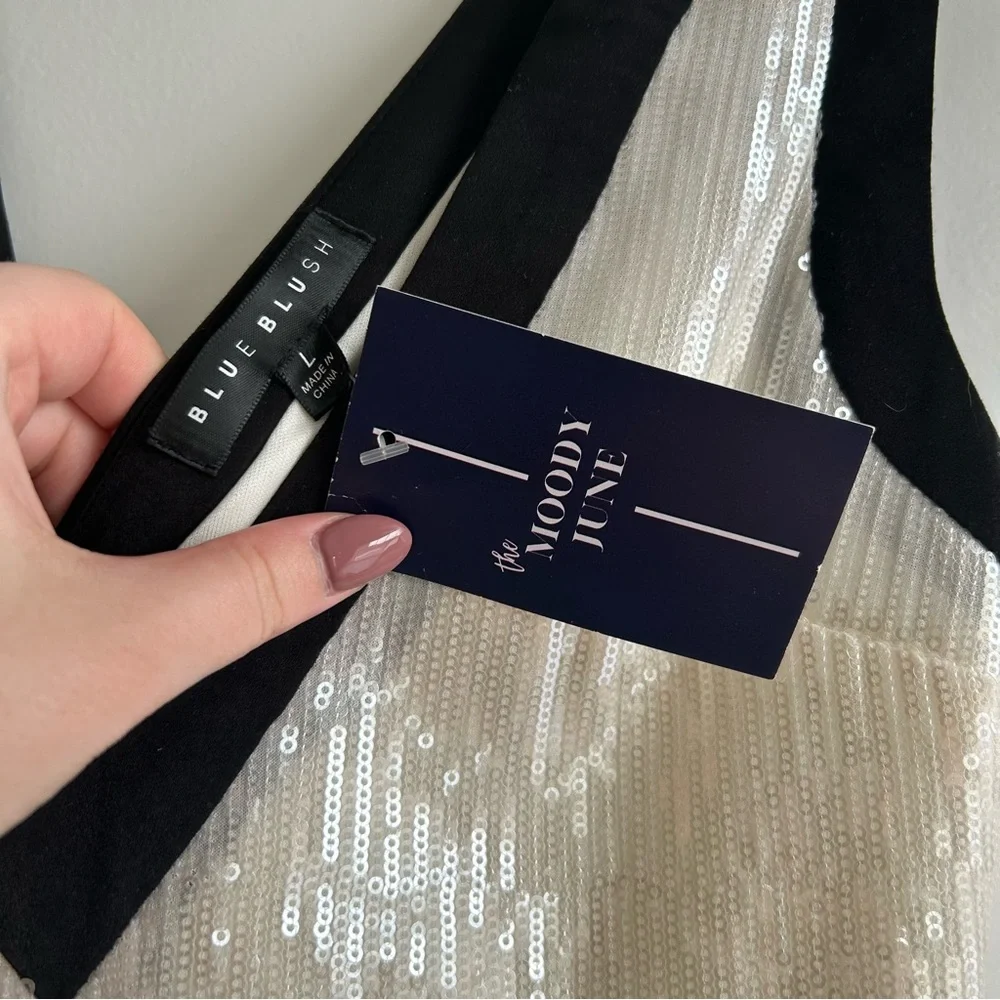 NWT White Sequin Black Trim Micro Mini Dress V Neck Sleeveless Concert Going Out - Picture 3 of 6